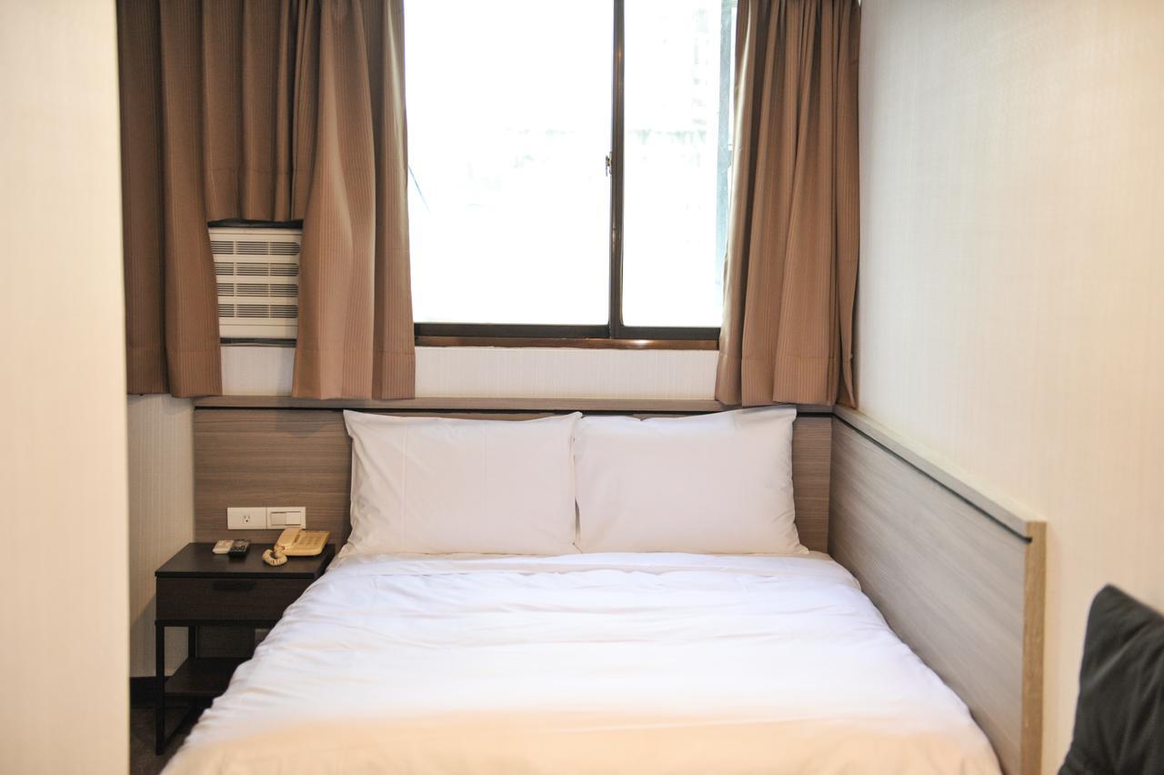 Huang Kai Hotel ไถจง ภายนอก รูปภาพ